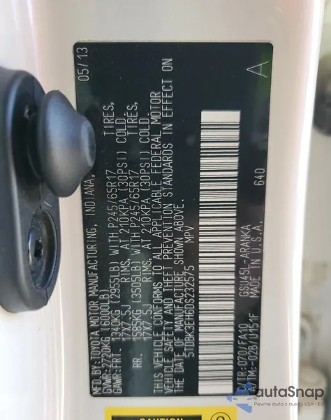 2013 Toyota Highlander Base z USA, uszkodzony, nr VIN 5TDBK3EH6DS232575